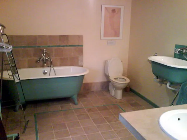 Location de house with pool à Thiel-sur-Acolin — photo 3