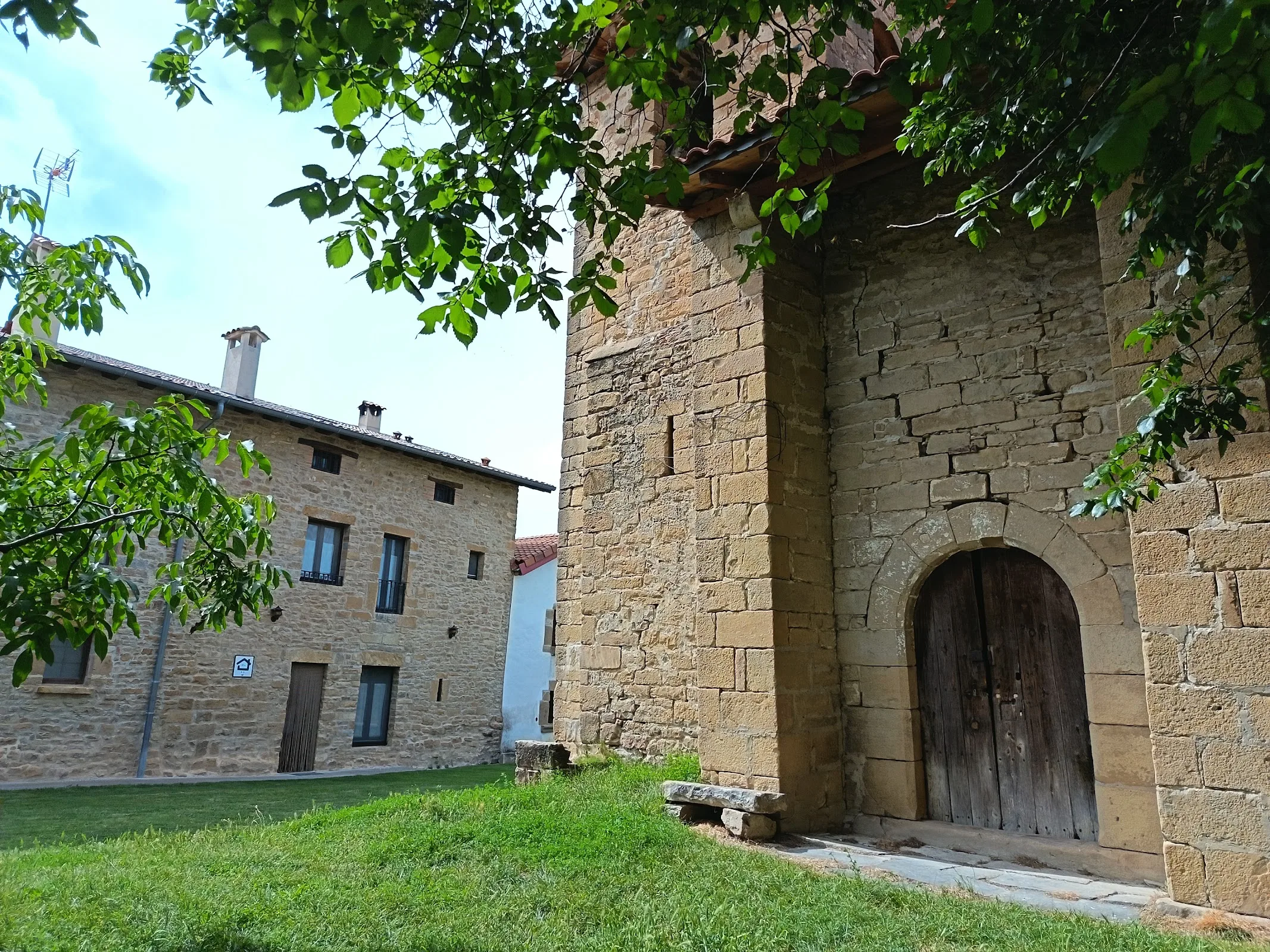 Casa Rural Iturbidenea photo 2
