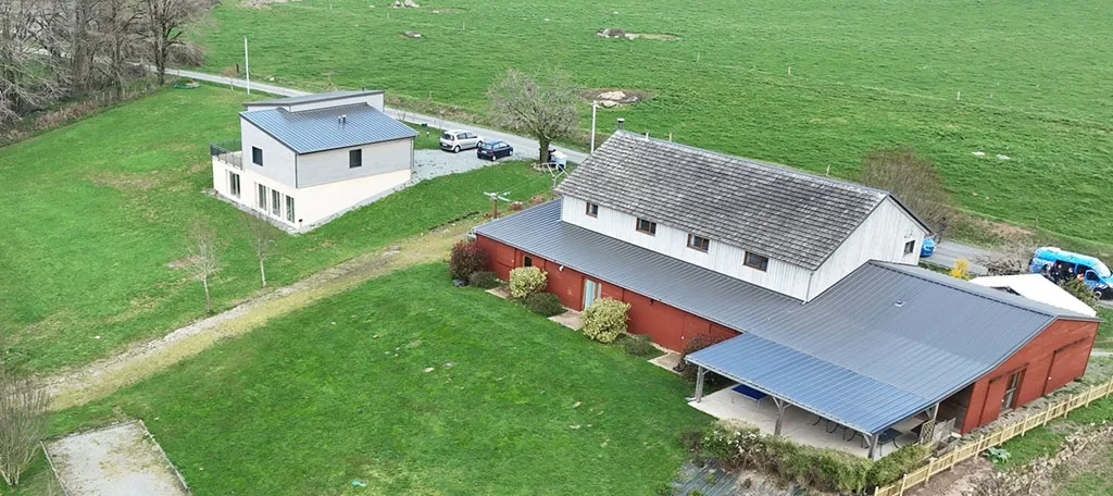 Location de casa con piscina à Saint-Priest-La-Feuille — photo 3