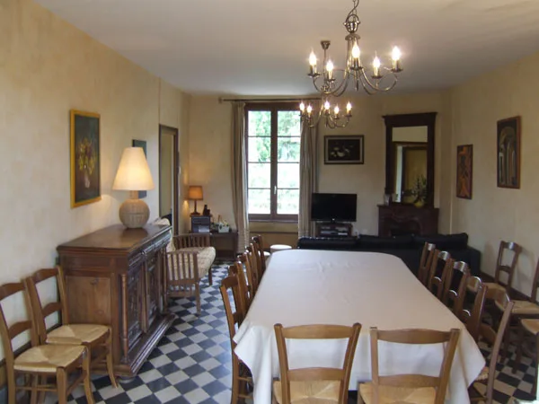 Les Roches photo 3