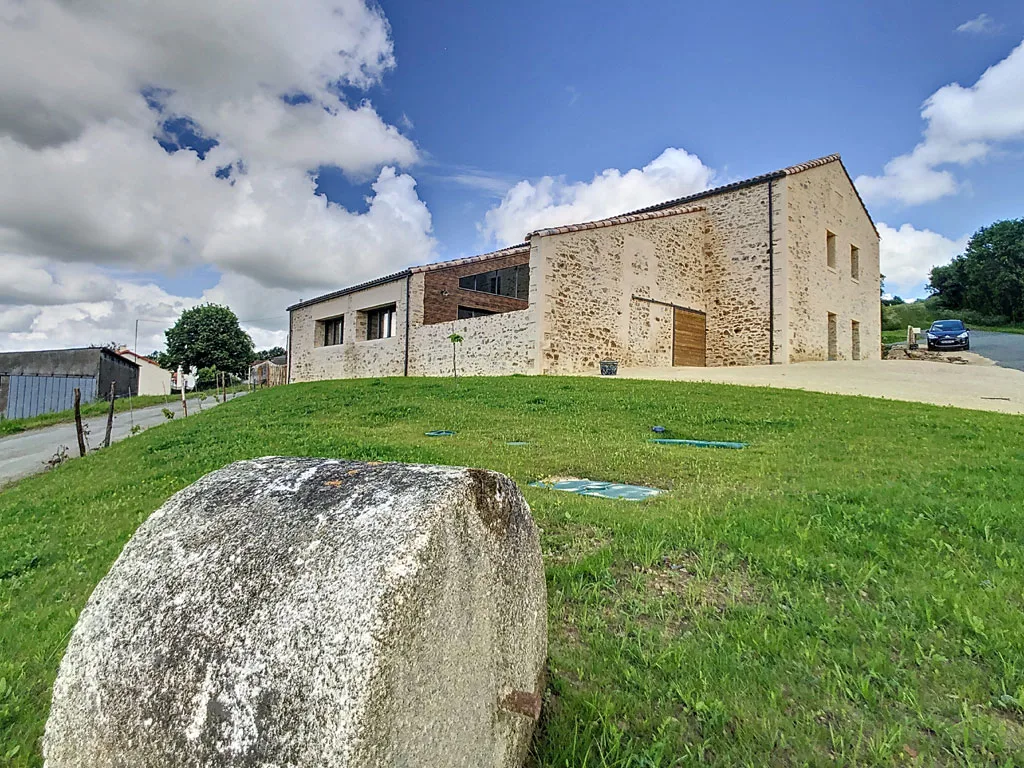 Au Vent des Collines photo 3