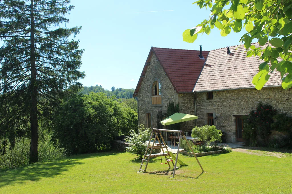 Location de casa con piscina à Thauron — photo 2