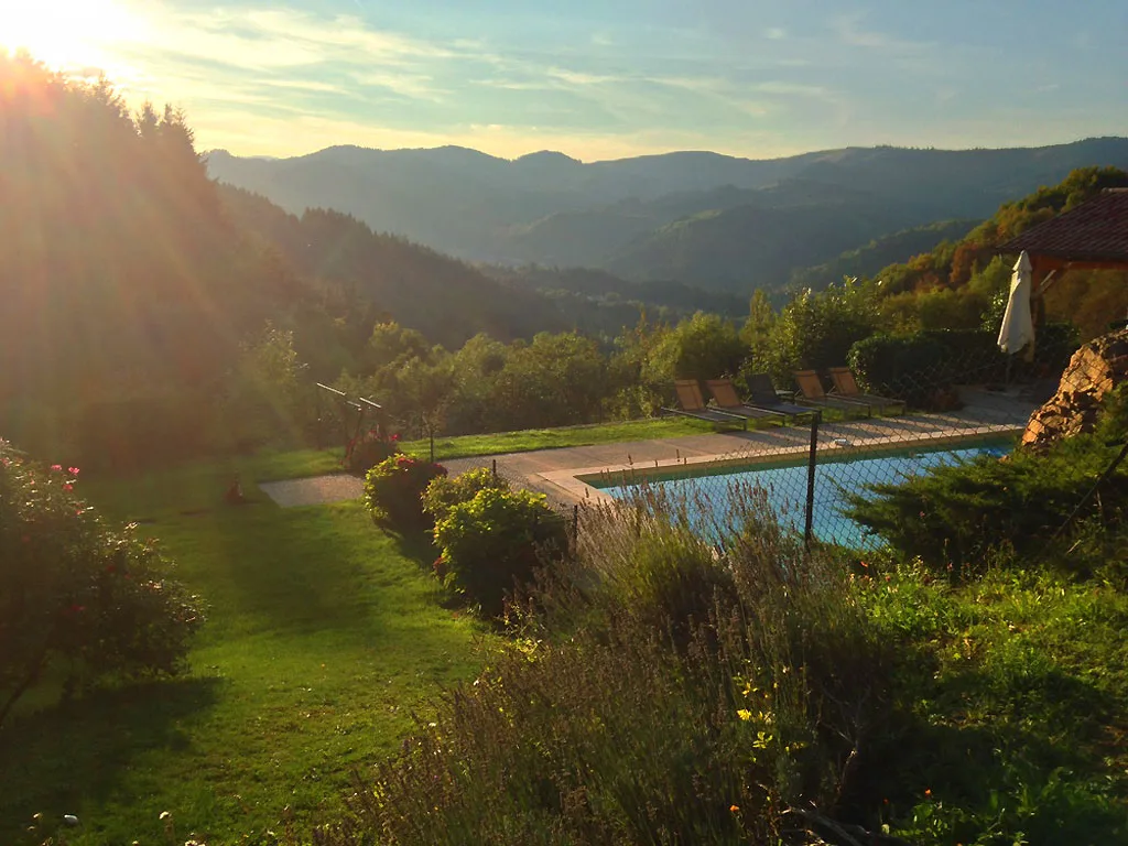 Gite Les Combes photo 2