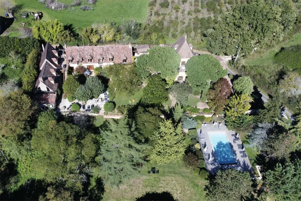 Casa con piscina à Baneuil