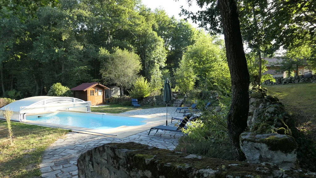 Location de casa con piscina à Champagnat — photo 2
