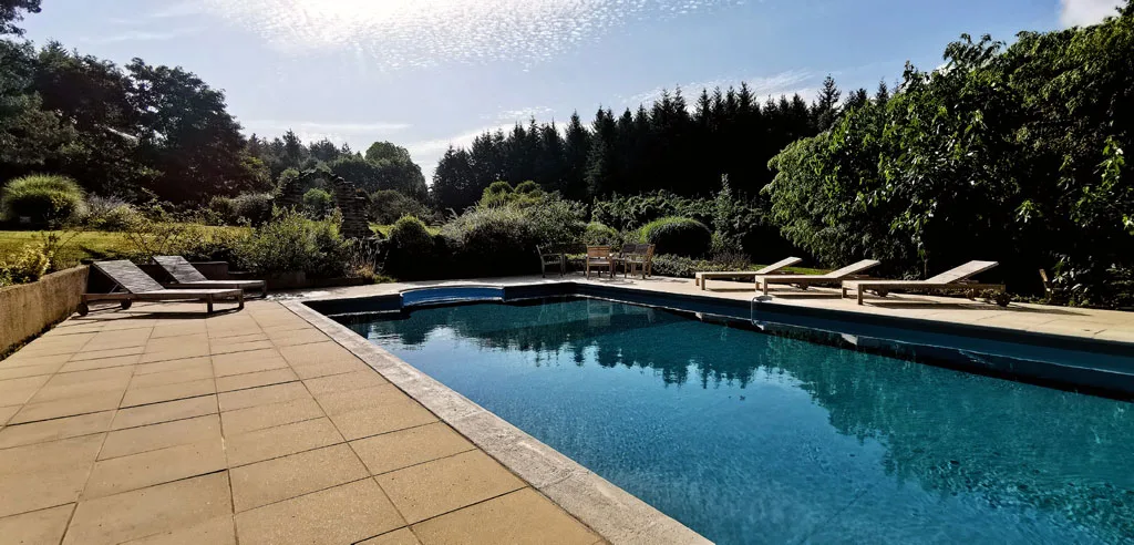Location de casa con piscina à Bussière-Saint-Georges — photo 2