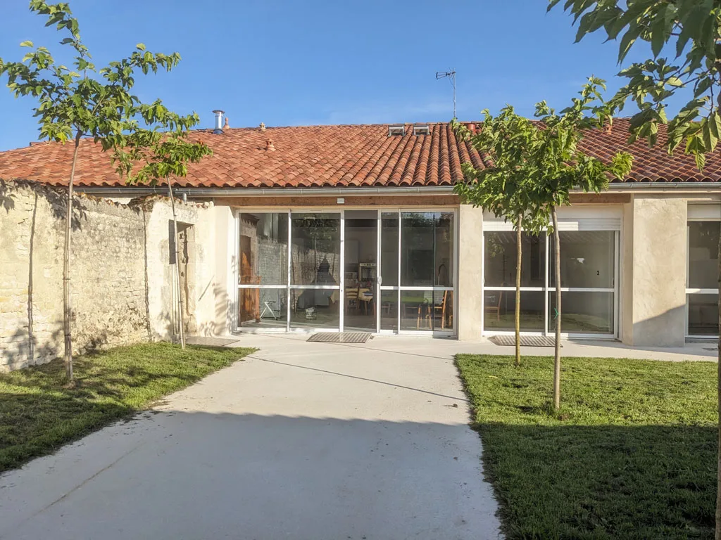 Location de casale à Surgères — photo 2