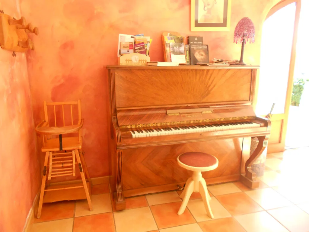 Mas de Bourlenc photo 6