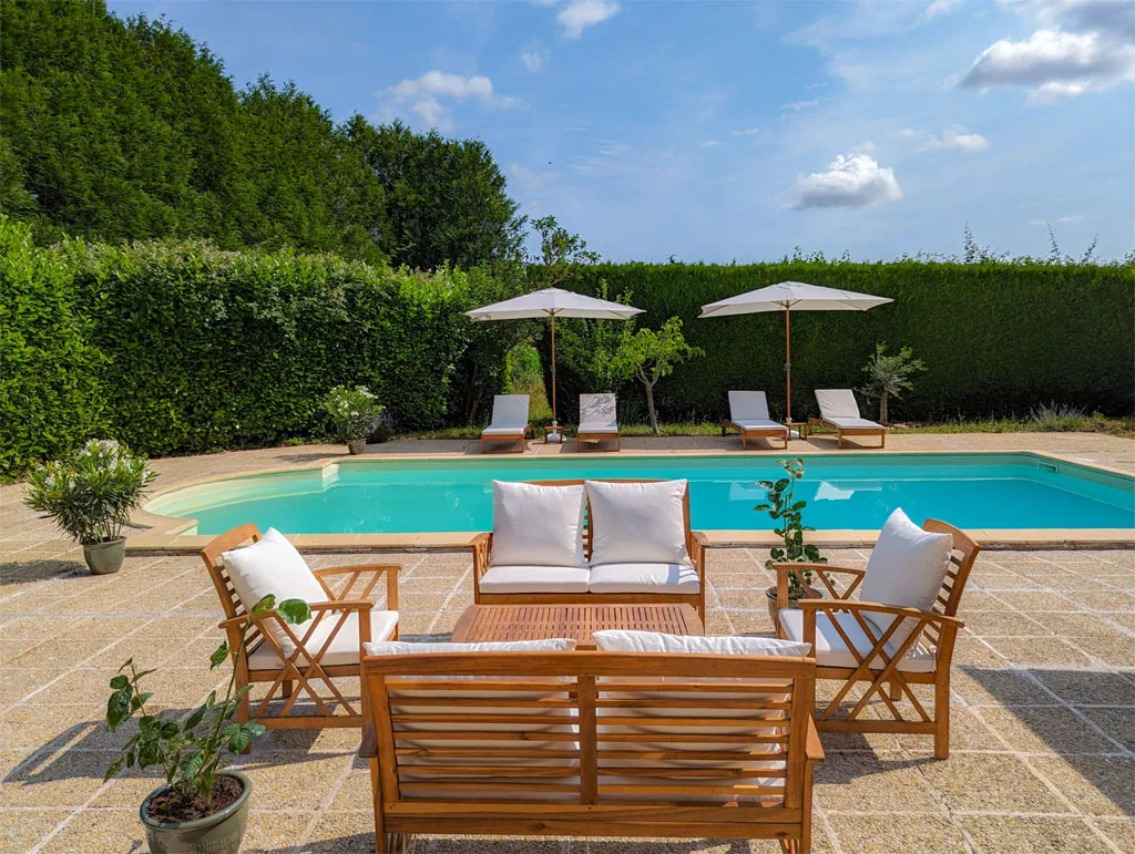 Casa con piscina à Josnes