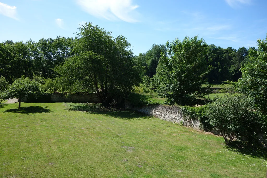 Le Presbytère de Fourdrain photo 2