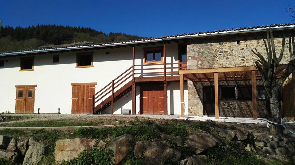 Casa rural à Claveisolles