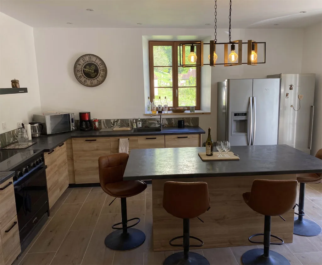 Location de casa con piscina à Baume-les-Messieurs — photo 2