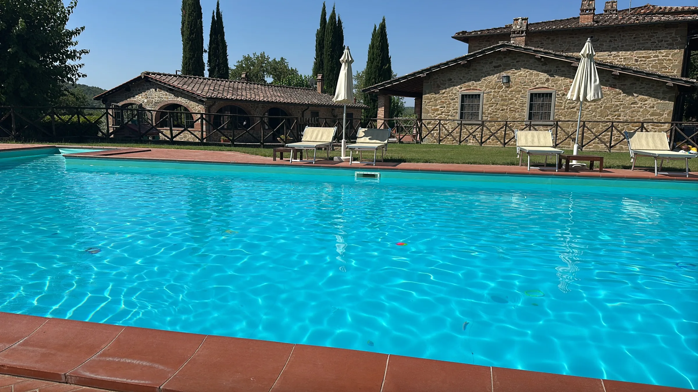 Himr at Tuscany photo 4