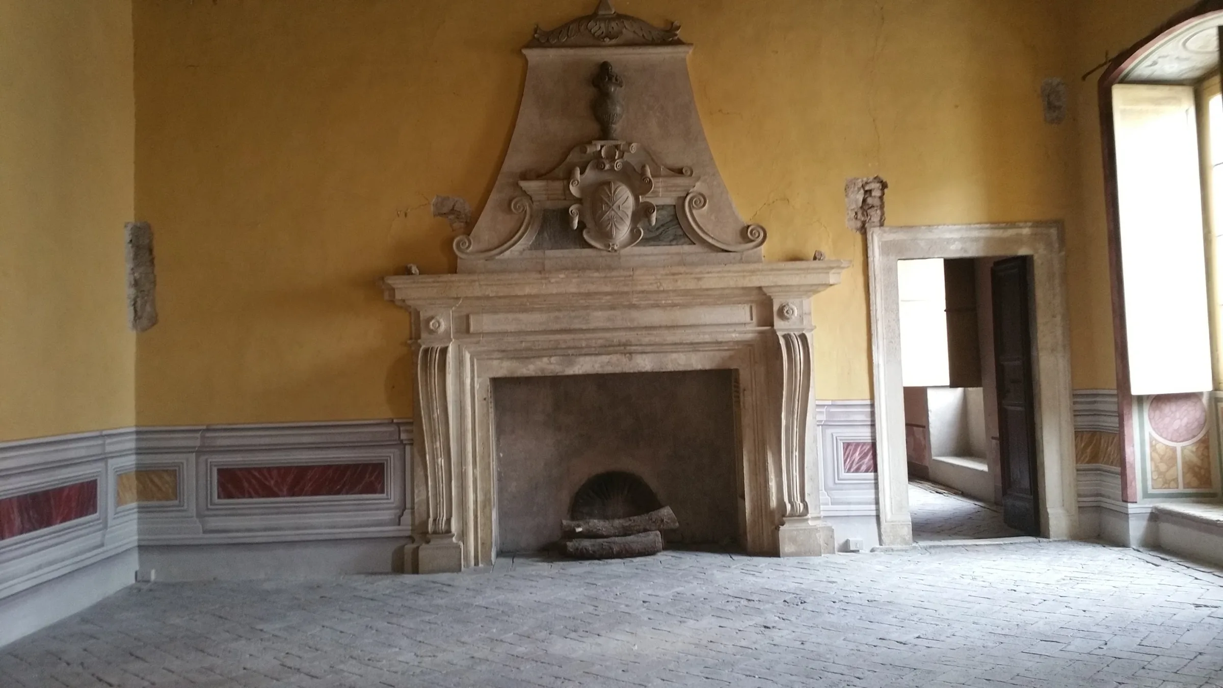 Palazzo Farrattini photo 3