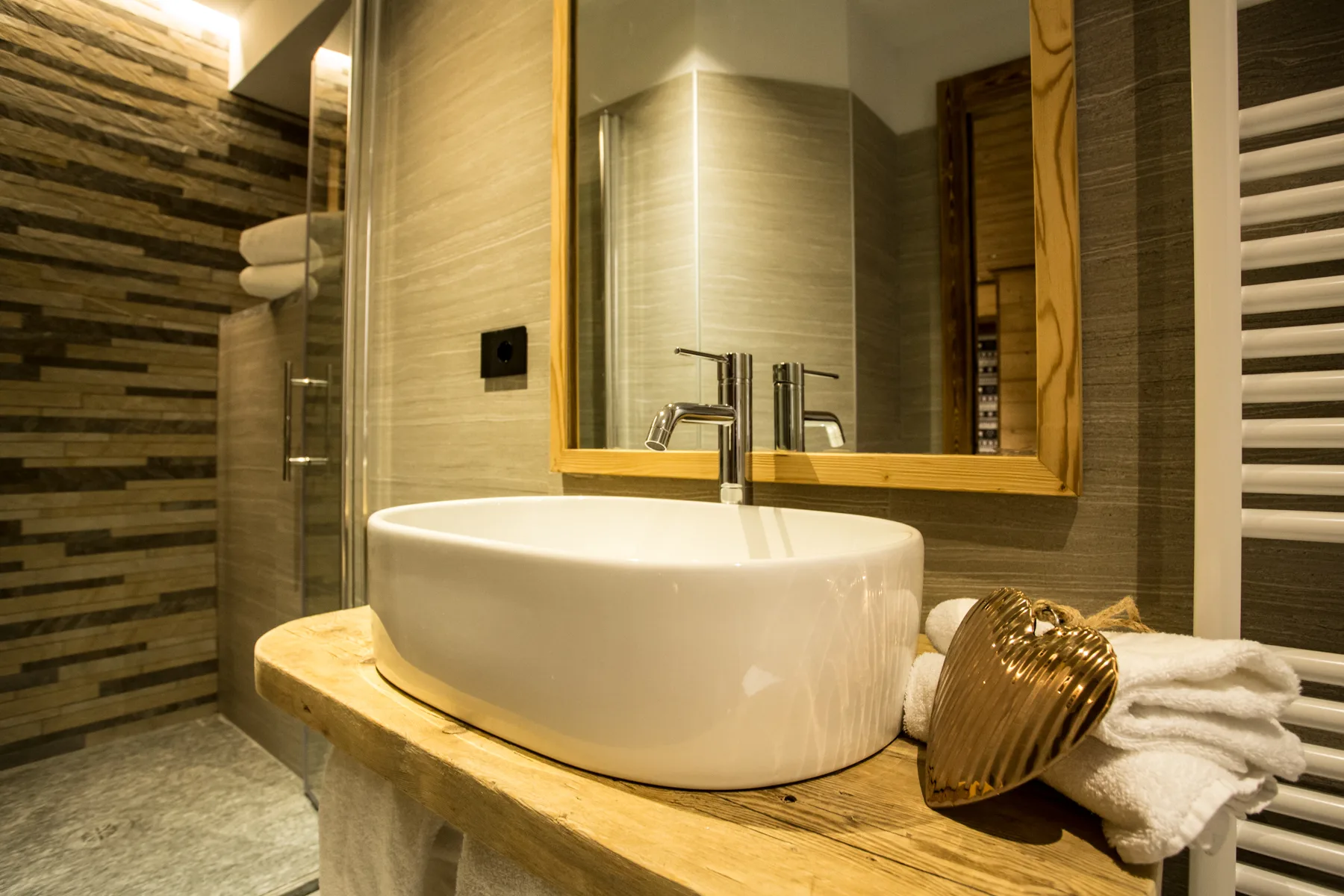 Alpine Rooms Guest House photo 3