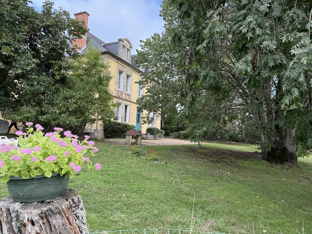 Location de house with pool à Gipcy — photo 2