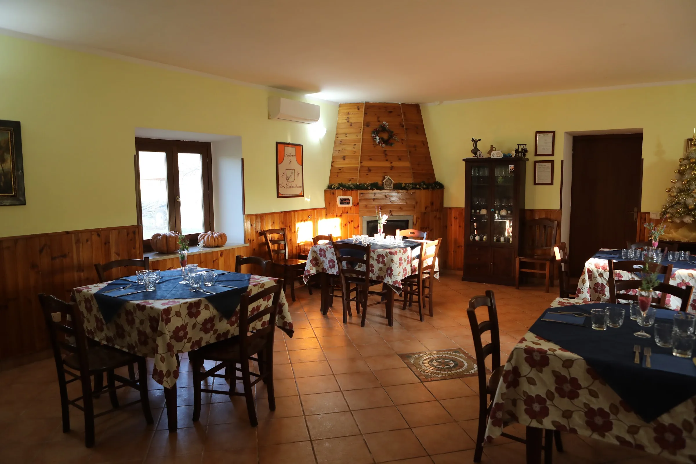 Azienda Agrituristica La Vecchia Quercia photo 4