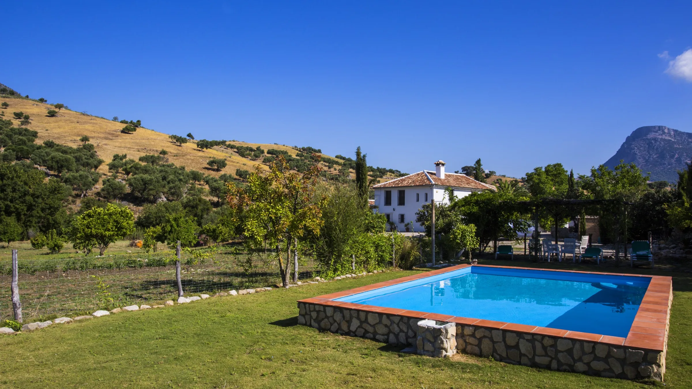 Casa Rural en Grazalema HUERTA LA TERRONA photo 6
