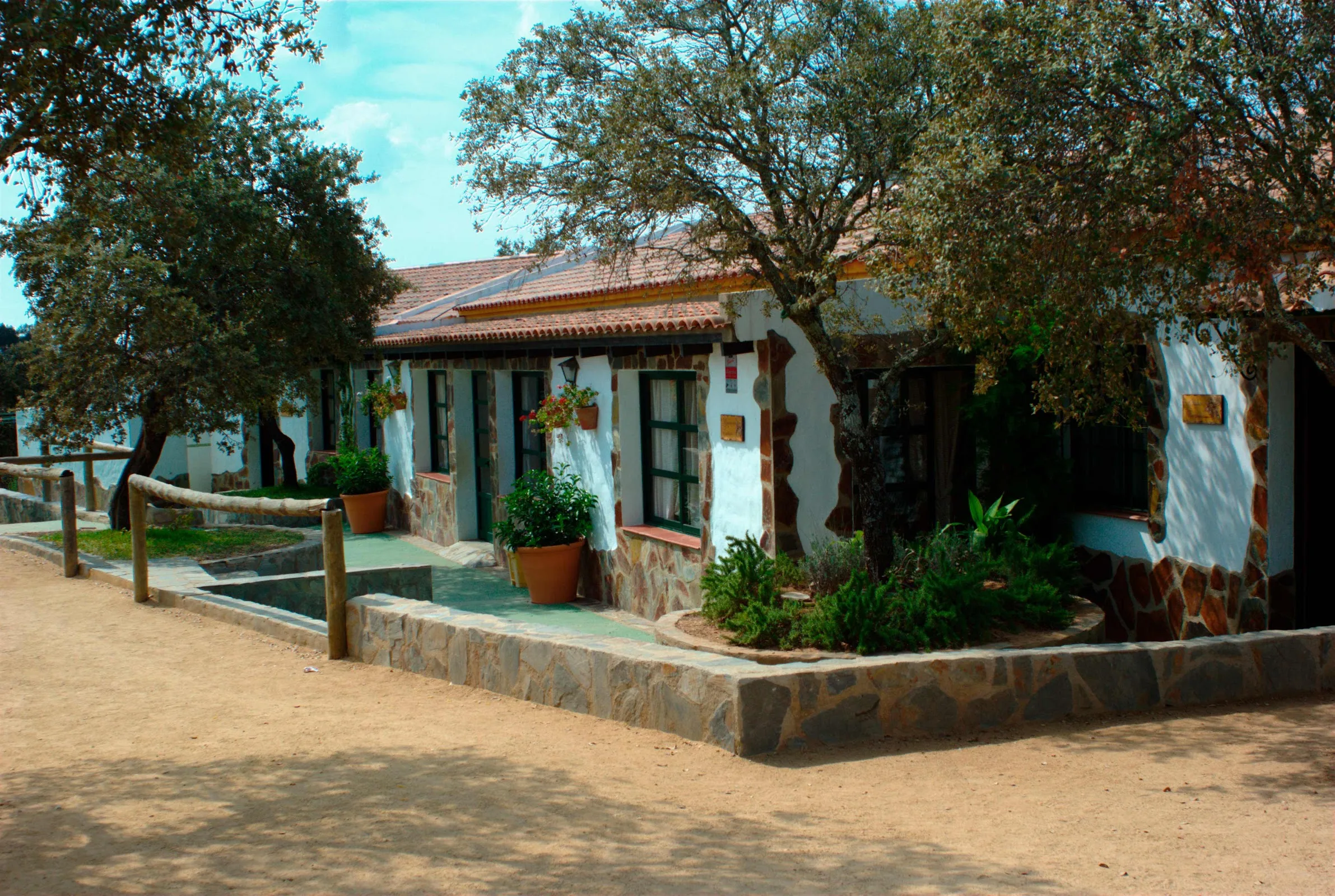 Turismo Rural y Eventos Encinar de Escardiel photo 4