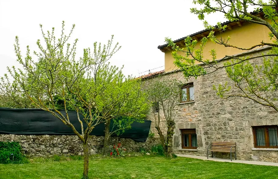 Los Cazillos Casa Rural Masa | Alojamiento completo en Masa Burgos