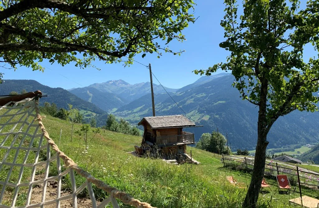 Les Roches photo 2