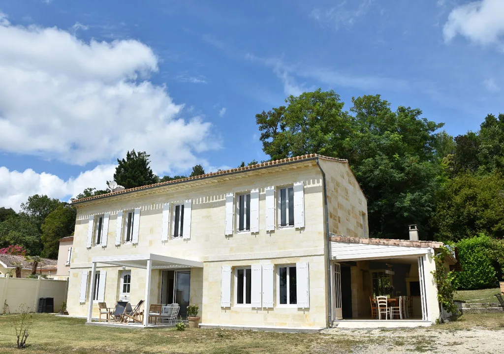 Location de house with pool à Bayon-sur-Gironde — photo 3
